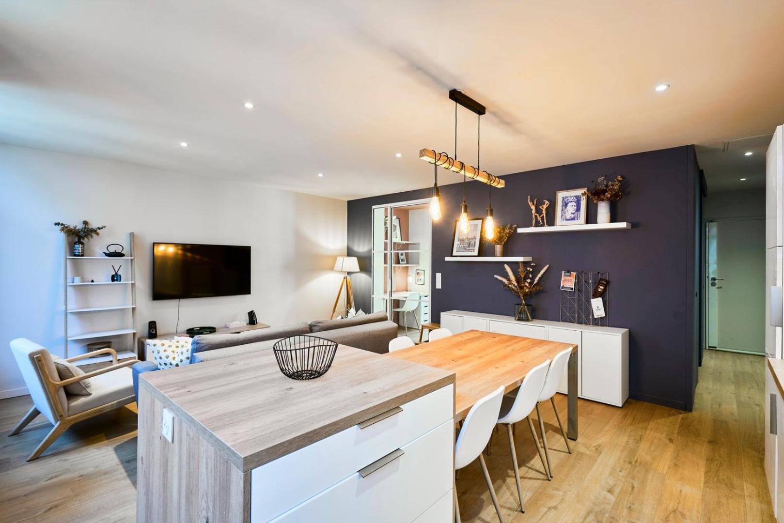 Apartment With Parking In The Heart Of Old Lila Exterior foto
