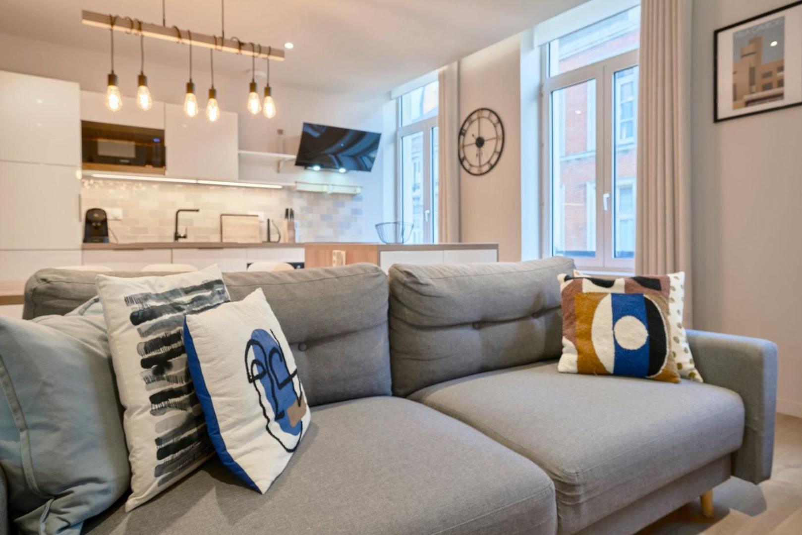 Apartment With Parking In The Heart Of Old Lila Exterior foto