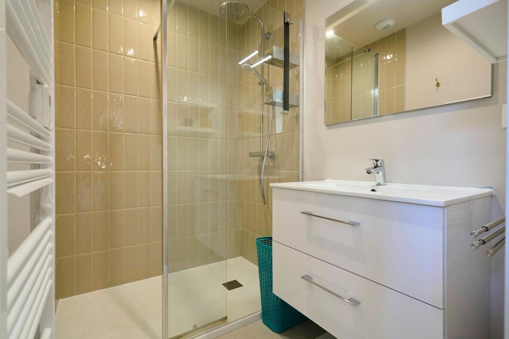 Apartment With Parking In The Heart Of Old Lila Exterior foto