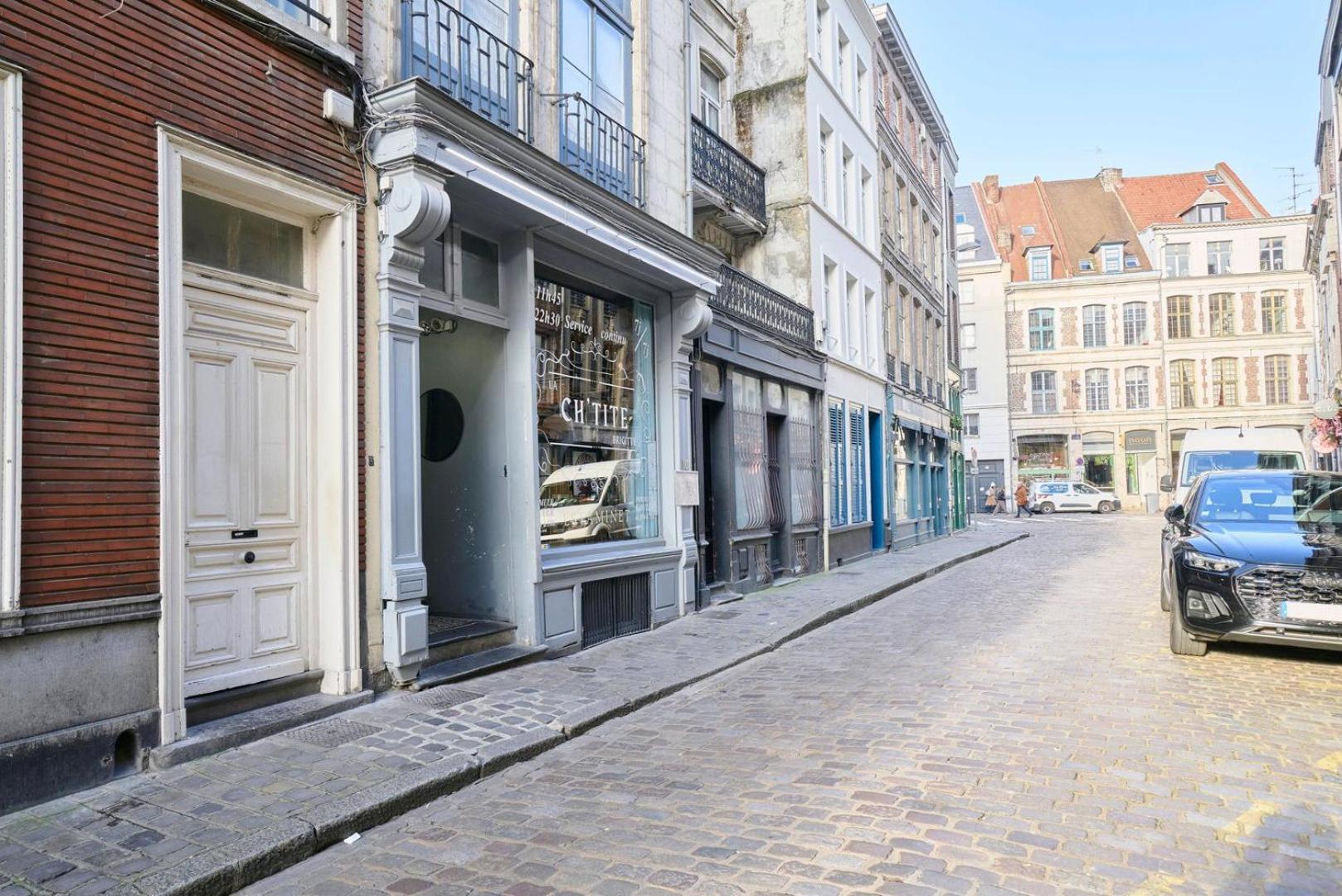 Apartment With Parking In The Heart Of Old Lila Exterior foto